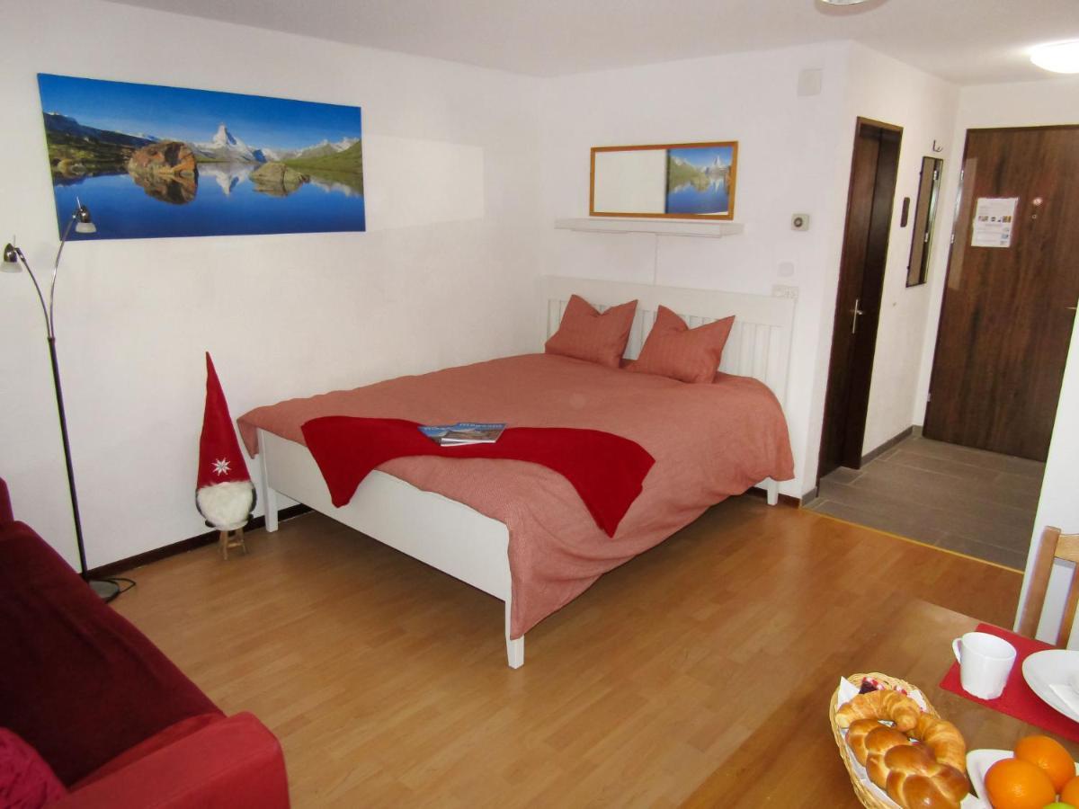 Apartment Sungold-1 By Interhome Zermatt Extérieur photo